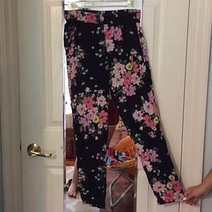 Comfy H&M Floral Pants